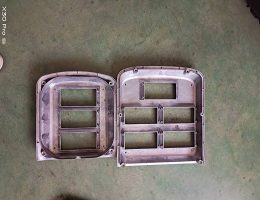 strehë alumini me dritë rruge